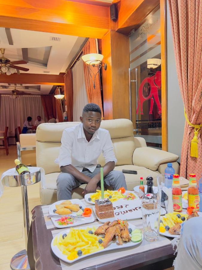 Leyshof Hotel Mwanza Eksteriør bilde